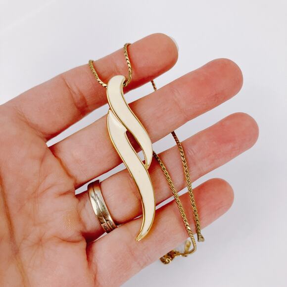 Vintage Signed Monet Necklace Modernist Cream Enamel Gold Tone 1980s - Picture 4 of 13